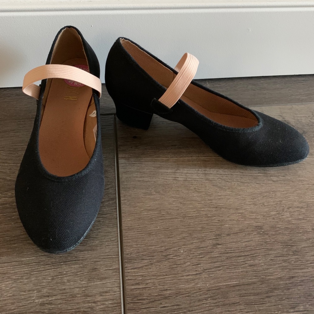 Bloch Ballet Exam Character shoes